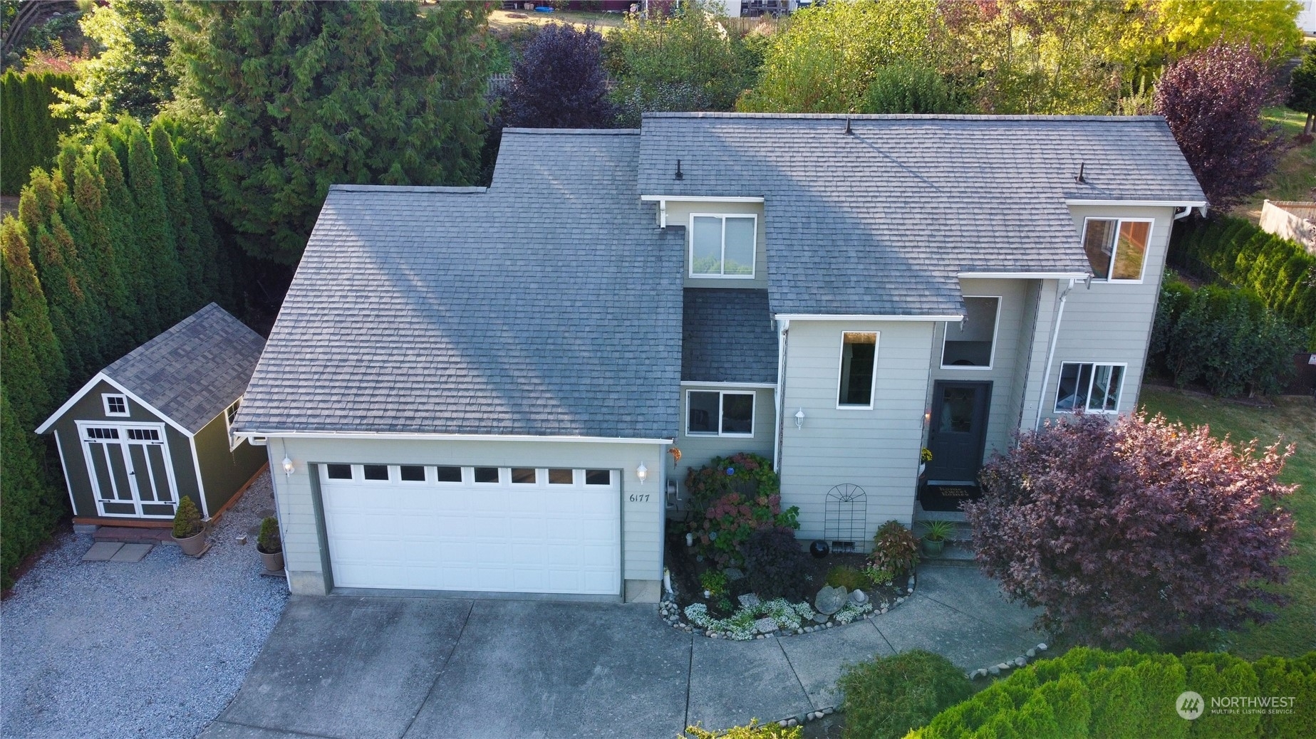 Property Photo: 6177 Glacier Place WA 98248