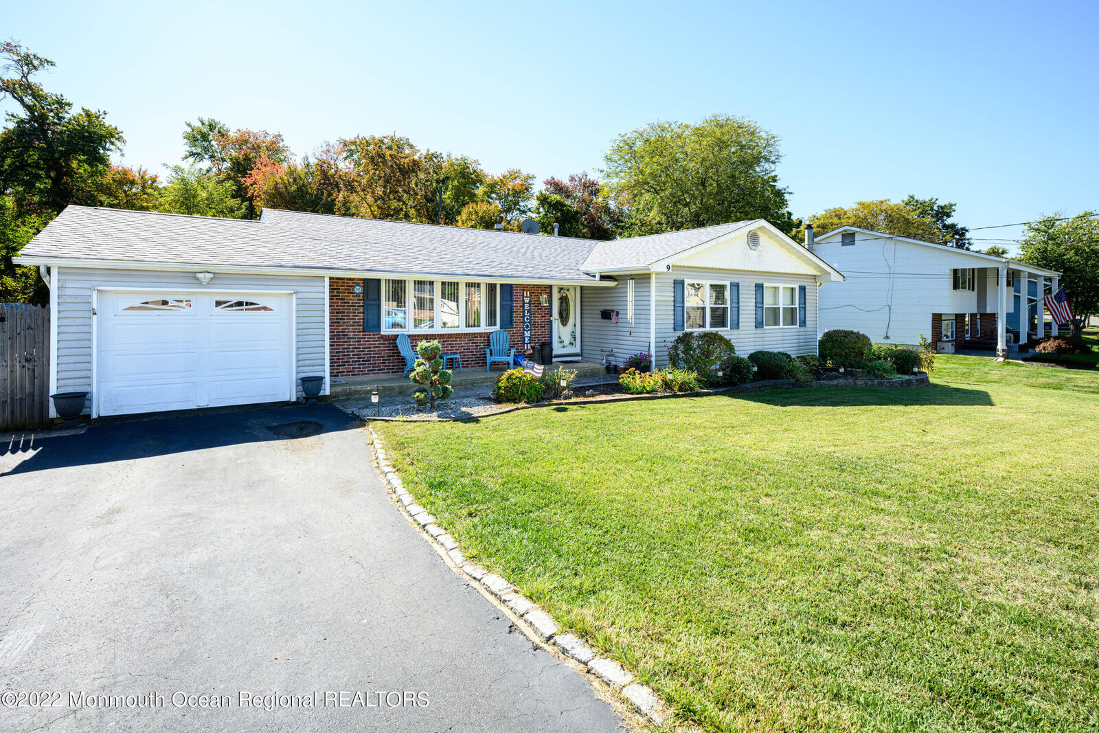 Property Photo:  9 W Connecticut Concourse  NJ 08527 