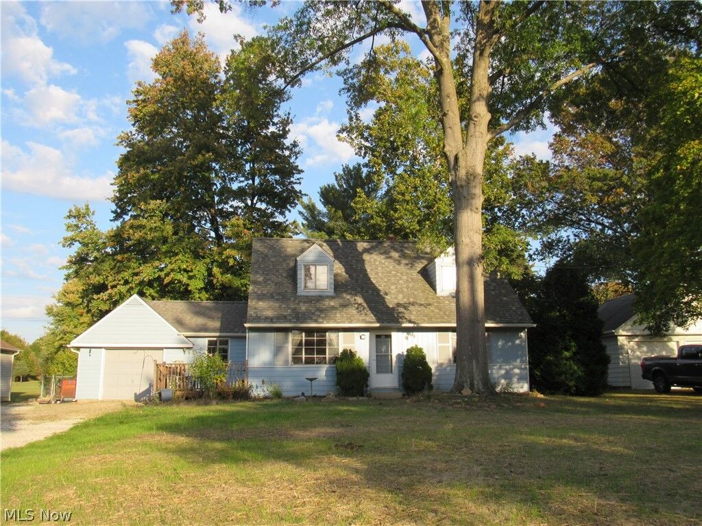 Property Photo:  7533 Carter Road  OH 44067 