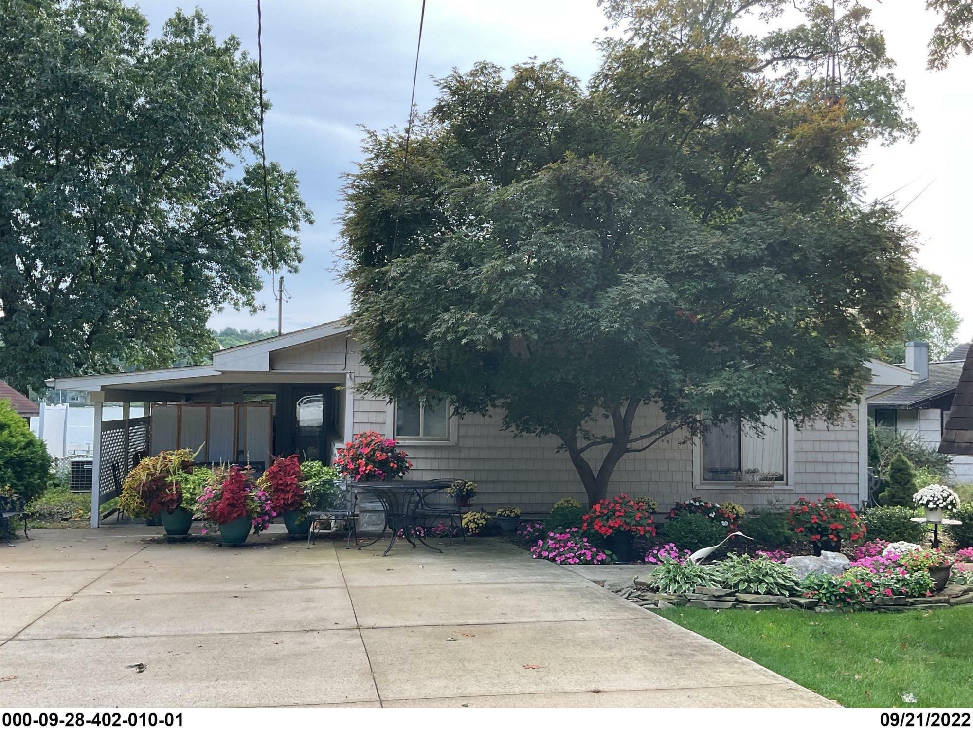 Property Photo:  4227 Donnely Rd Road  MI 49201 