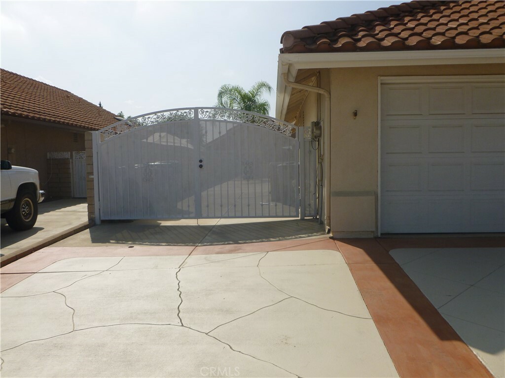 Property Photo:  26191 Moonbeam  CA 92586 