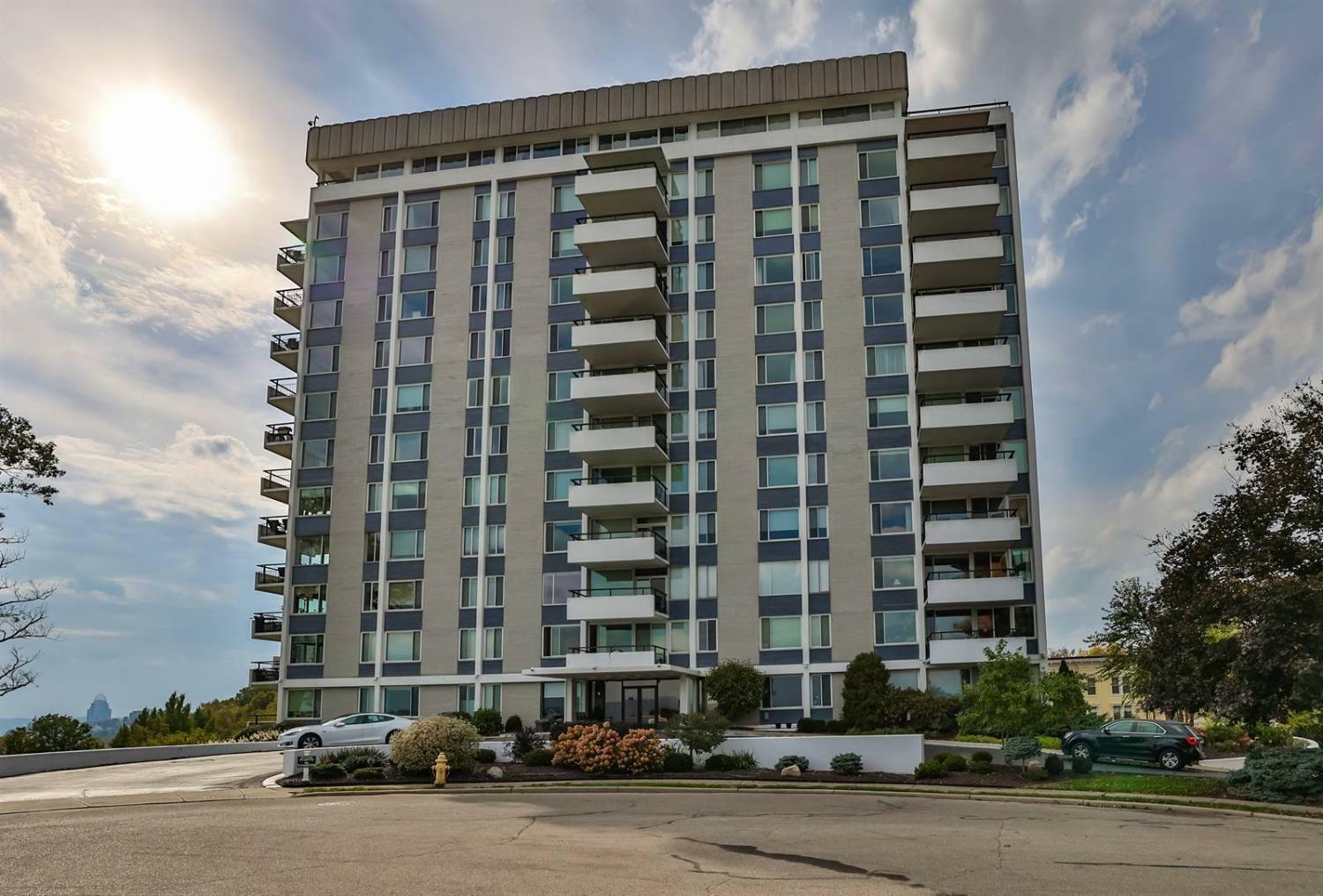 Property Photo: 2401 Ingleside Ave 3D OH 45206