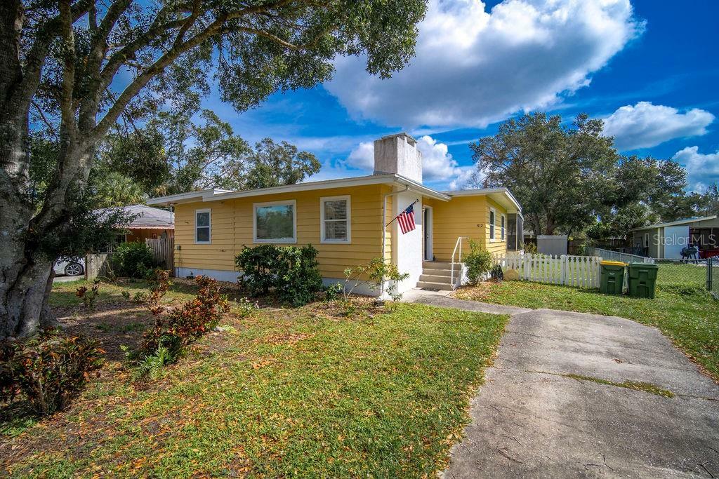 512 N Conrad Avenue  Sarasota FL 34237 photo