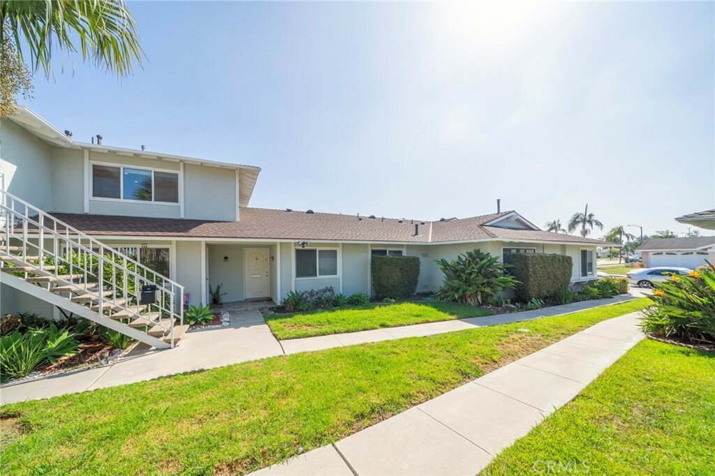 8161 Forelle Drive 3  Huntington Beach CA 92646 photo