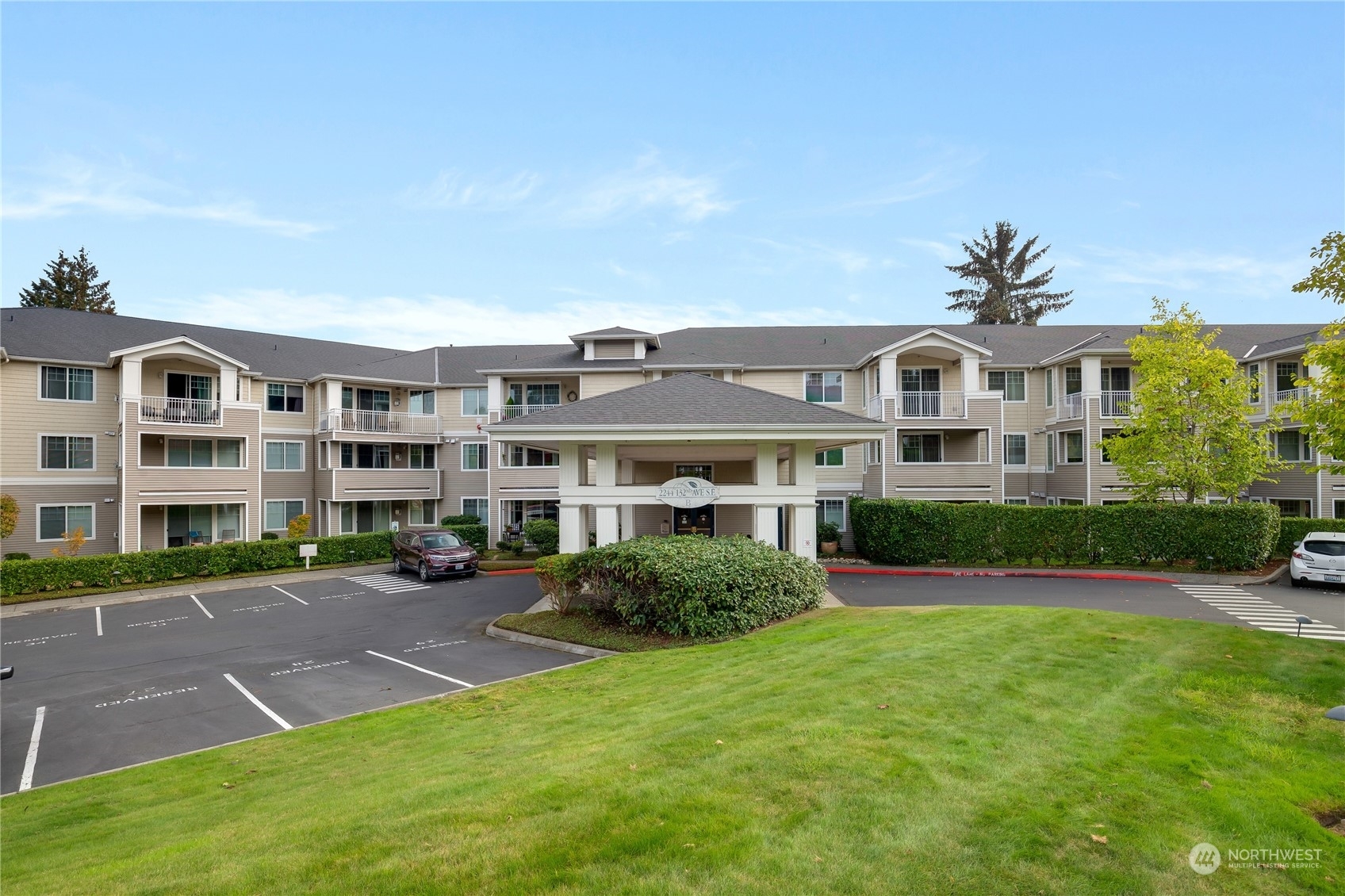 Property Photo: 2244 132nd Avenue SE B-305 WA 98005