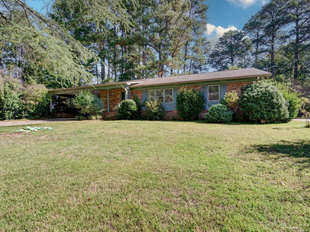 Property Photo:  3115 Hope Valley Road  NC 27707 