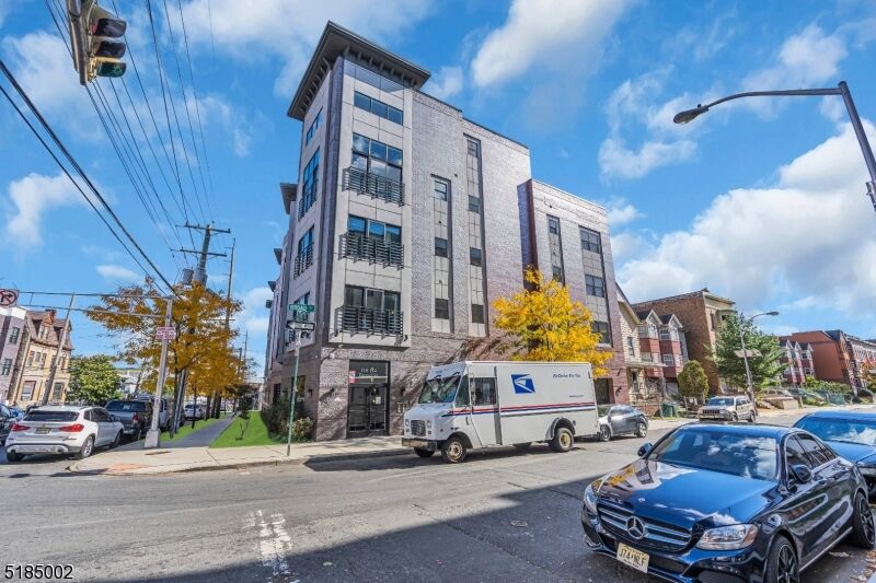 Property Photo: 110 Broad St 201 NJ 07104