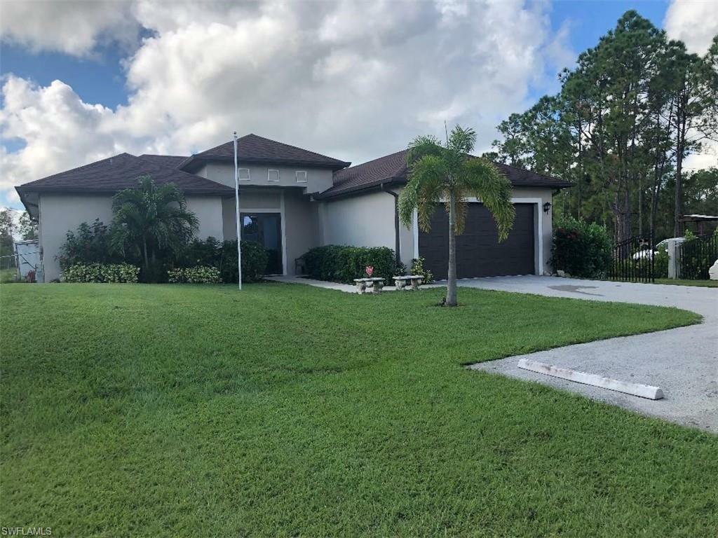 Property Photo:  4096 31st Ave NE  FL 34120 