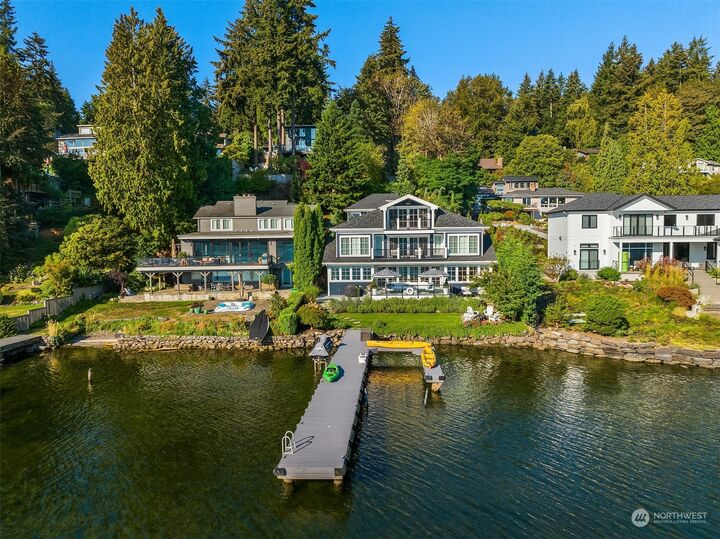 Property Photo: 6800 96th Avenue SE WA 98040