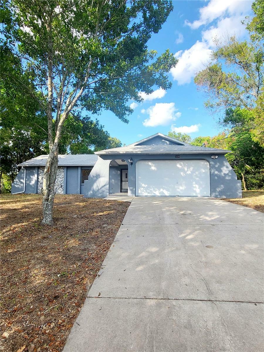 Property Photo:  12293 Shafton Road  FL 34608 