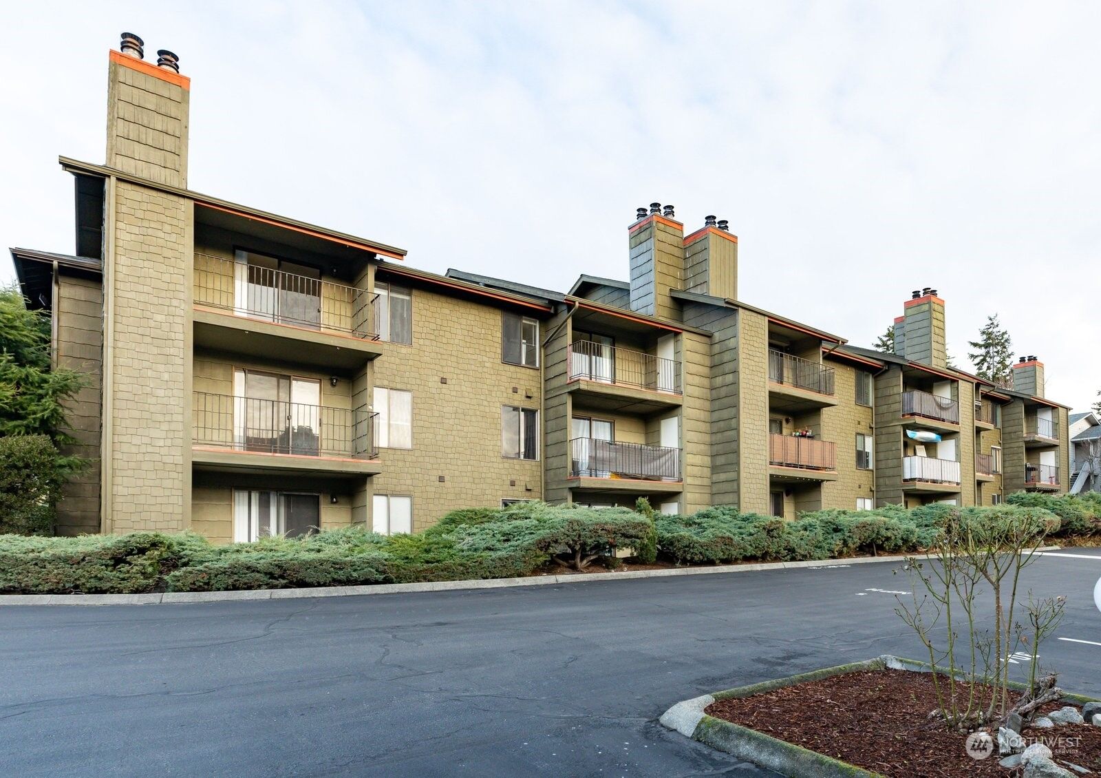 Property Photo: 270 SE Barrington B104 WA 98277
