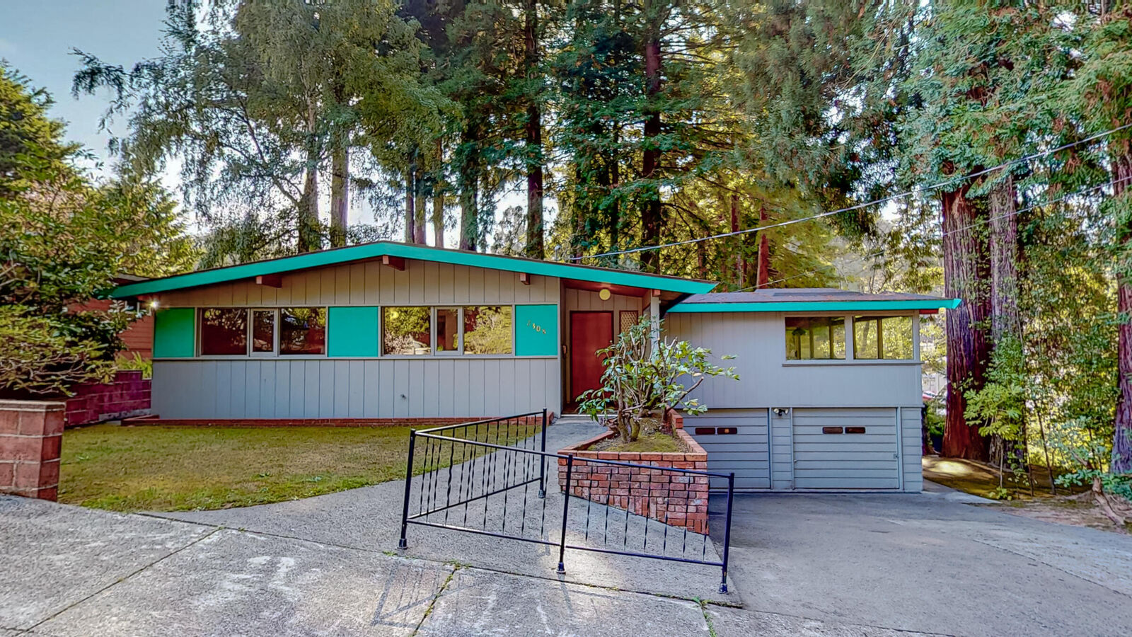 Property Photo: 2308 Wood Street CA 95501
