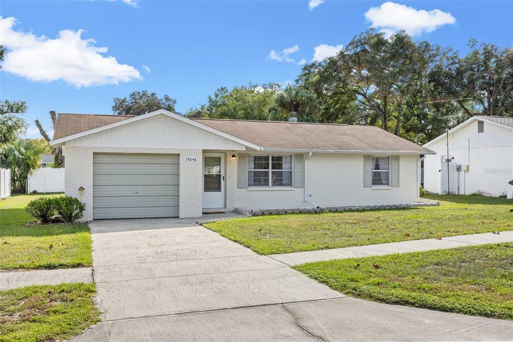 Property Photo:  39248 9th Avenue  FL 33542 