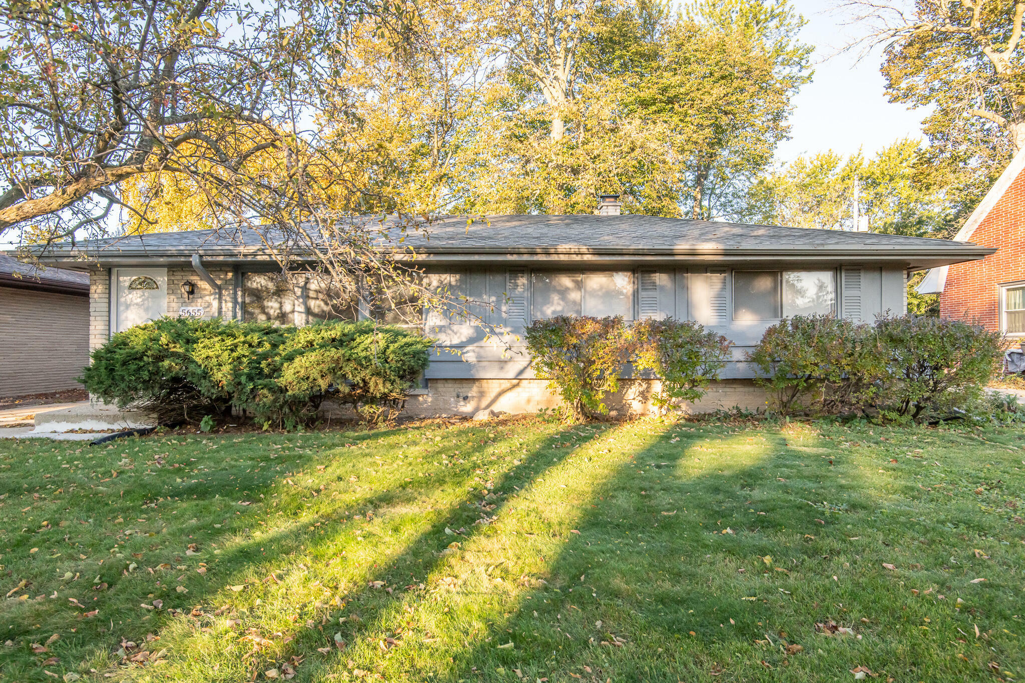 Property Photo: 5655 S Rosewood Ave WI 53110