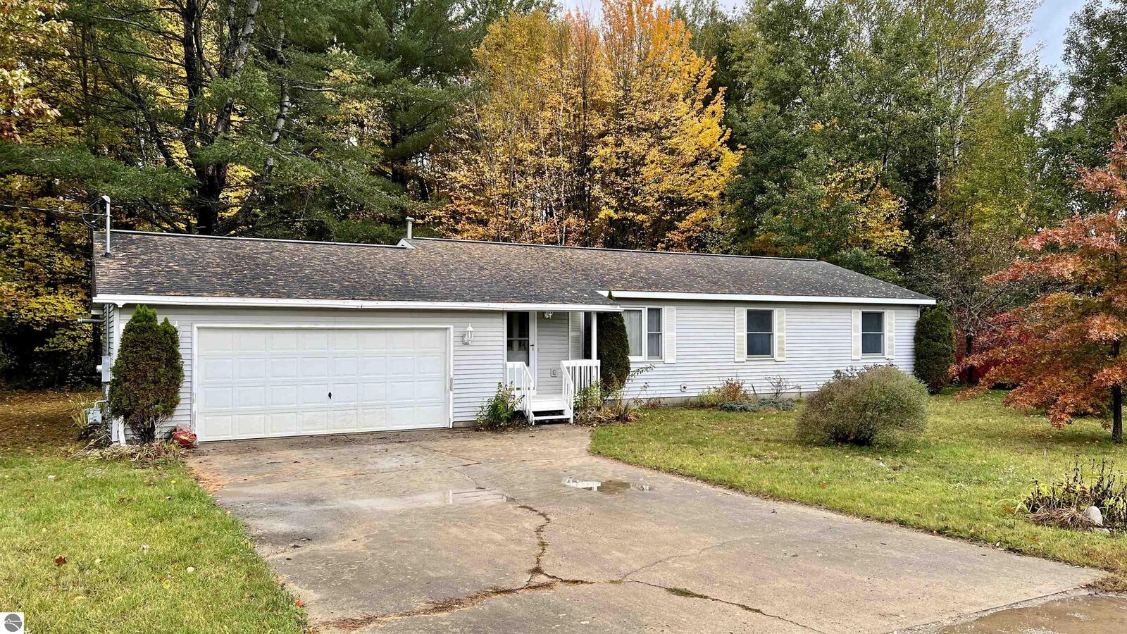 Property Photo:  398 Indiana Avenue  MI 49601 