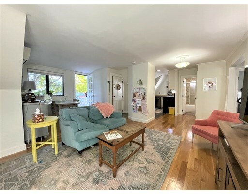 Property Photo: 170 Chestnut Street 3 MA 02139