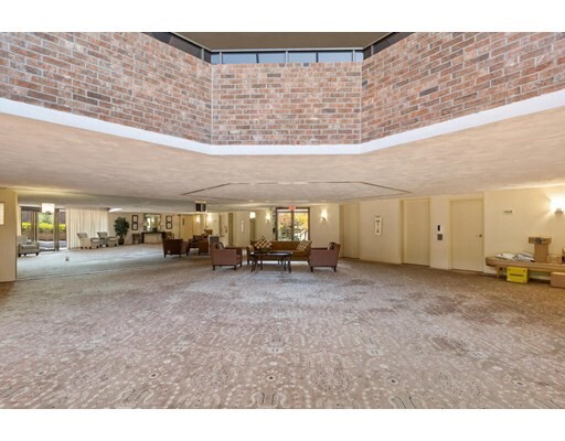Property Photo: 404 Paradise Road 2B MA 01907