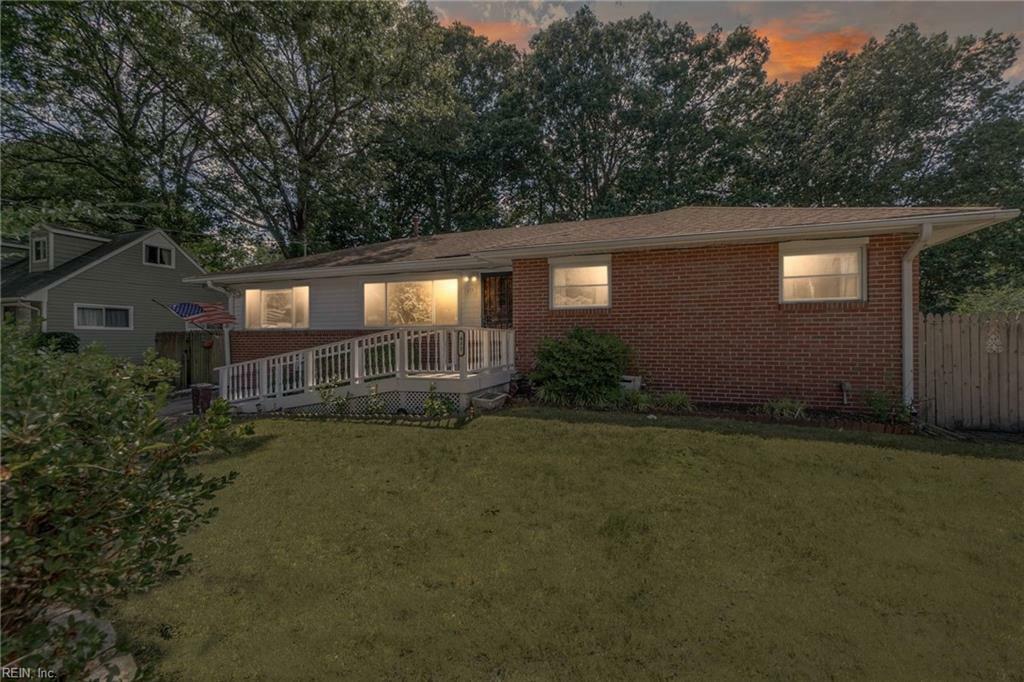 Property Photo:  433 Dorset Avenue  VA 23462 