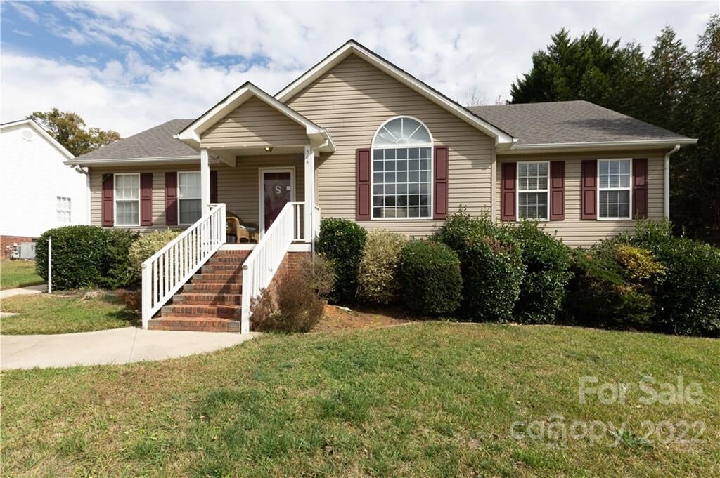 Property Photo:  544 Menzies Drive  SC 29730 