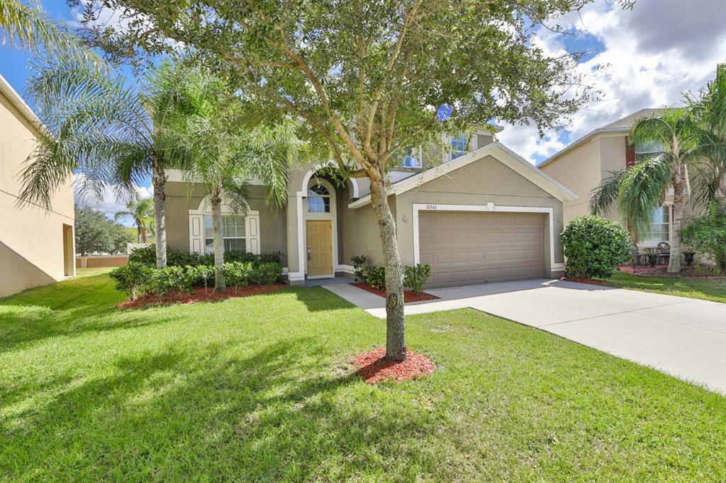 Property Photo: 10561 Standing Stone Drive FL 33598