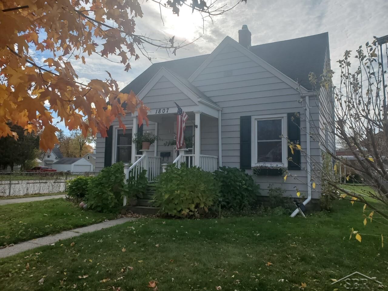 Property Photo: 1807 Joslin MI 48602