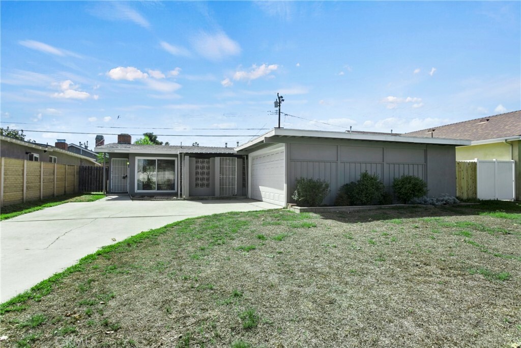 Property Photo:  15520 Ashgrove Drive  CA 90638 