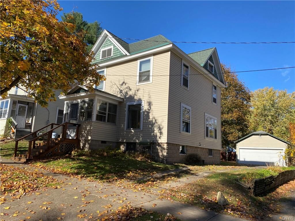 Property Photo: 621 Highland Street NY 13069