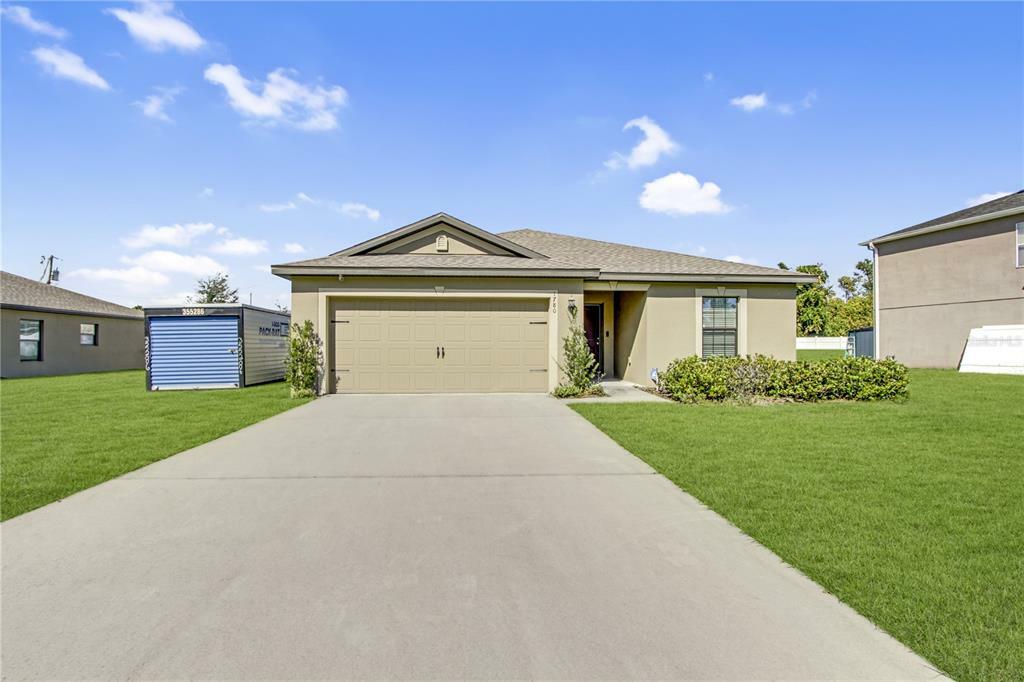 Property Photo:  1780 Villa Drive  FL 32738 