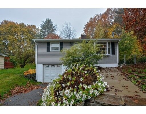 Property Photo:  21 Sunny Hill Drive  MA 01602 