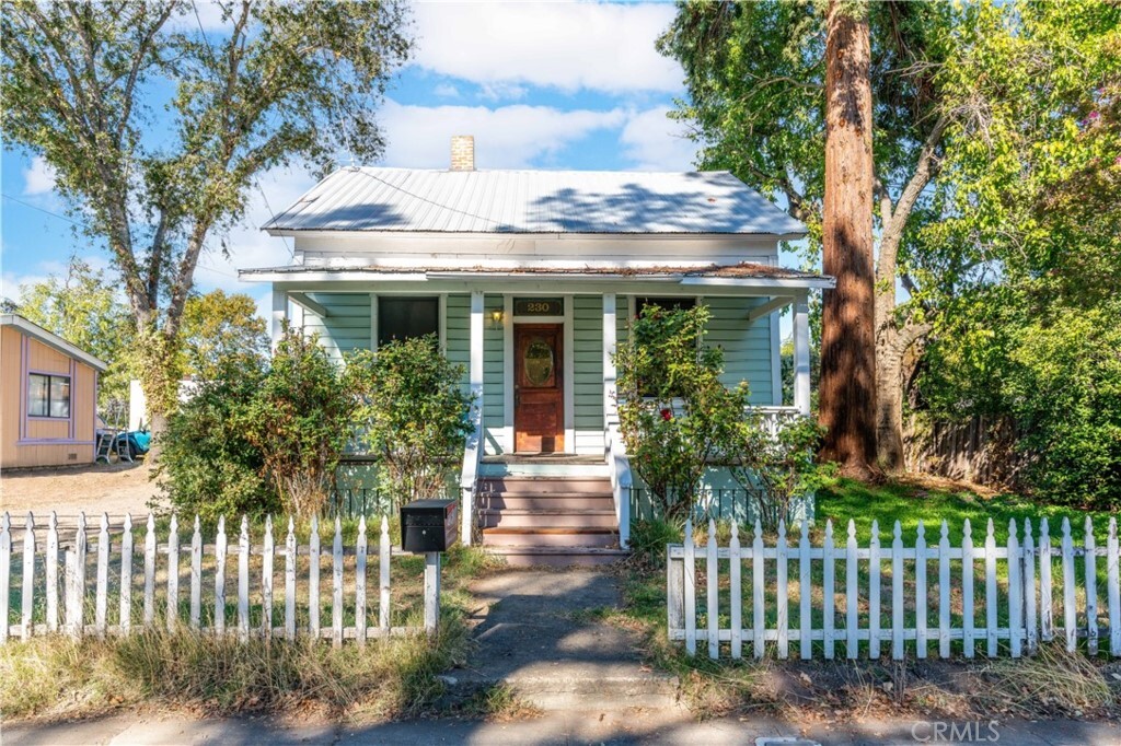 230 11th St  Lakeport CA 95453 photo