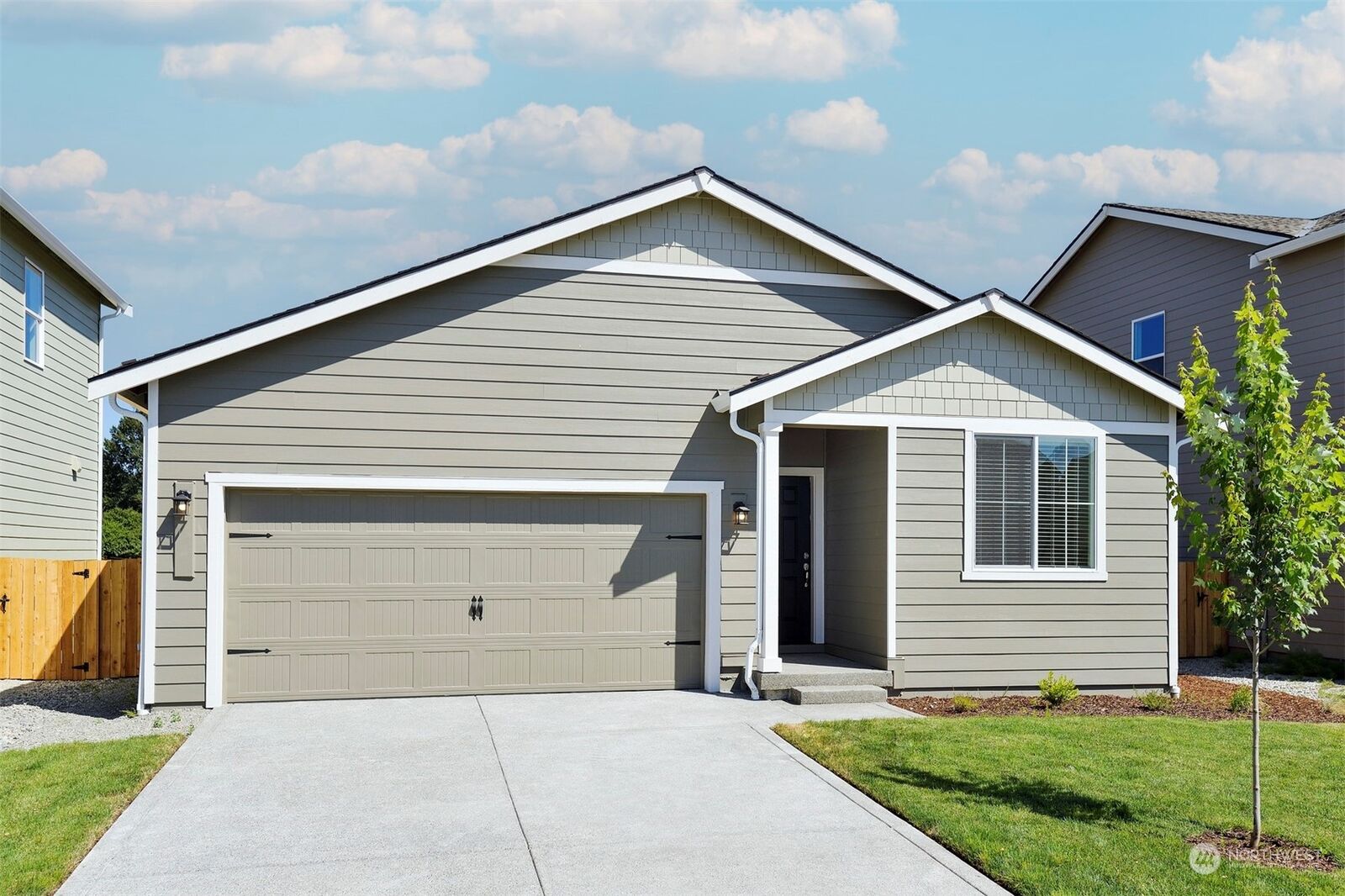 Property Photo:  6310 121st Avenue E  WA 98372 