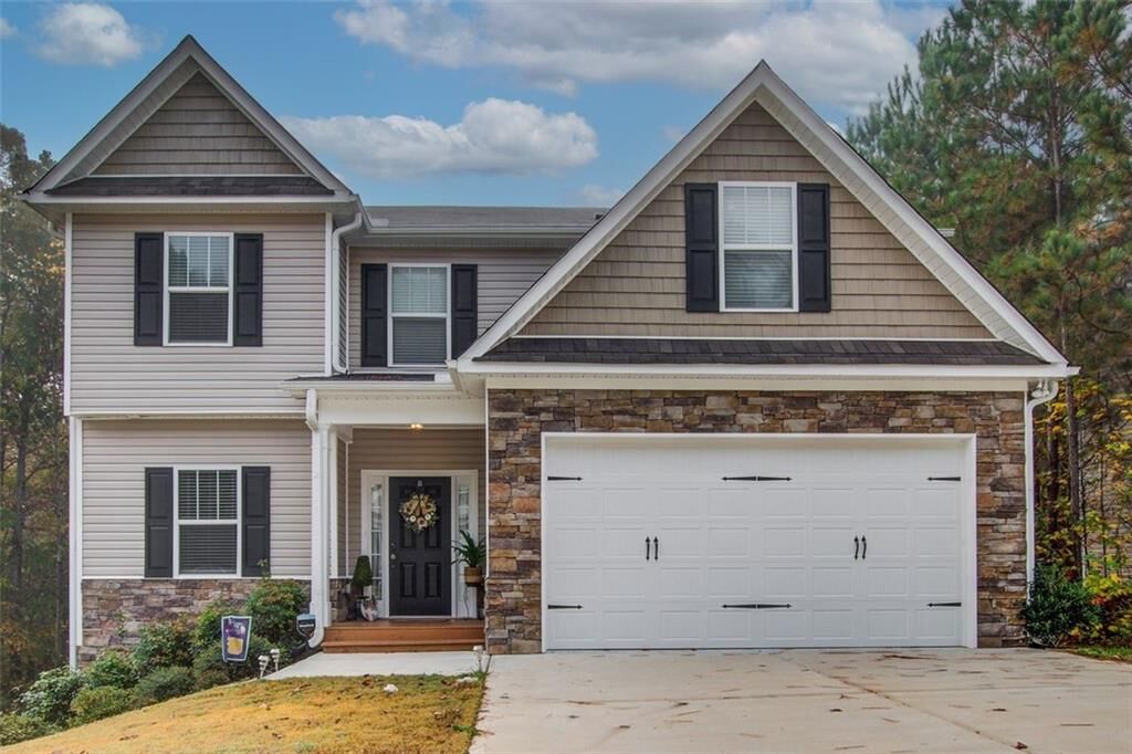 Property Photo: 48 Fieldcrest Drive GA 30132