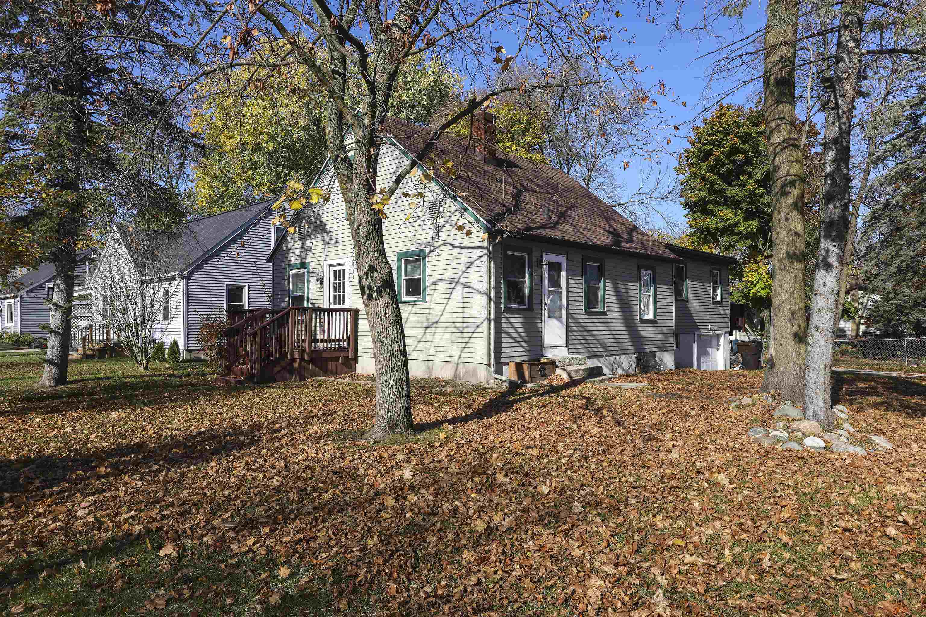 Property Photo:  1617 Ohio  MI 48642 