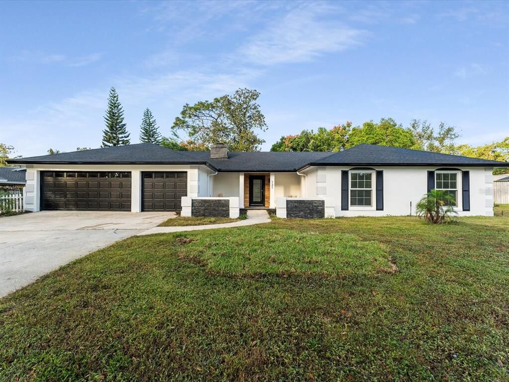 Property Photo: 131 Countryside Drive FL 32779