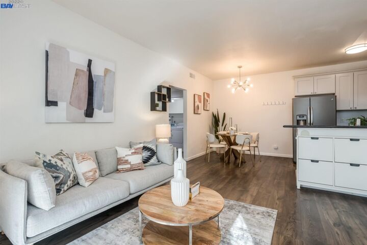 37311 Aspenwood Cmn 202  Fremont CA 94536 photo