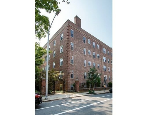 Property Photo:  16 Chauncy K  MA 02138 