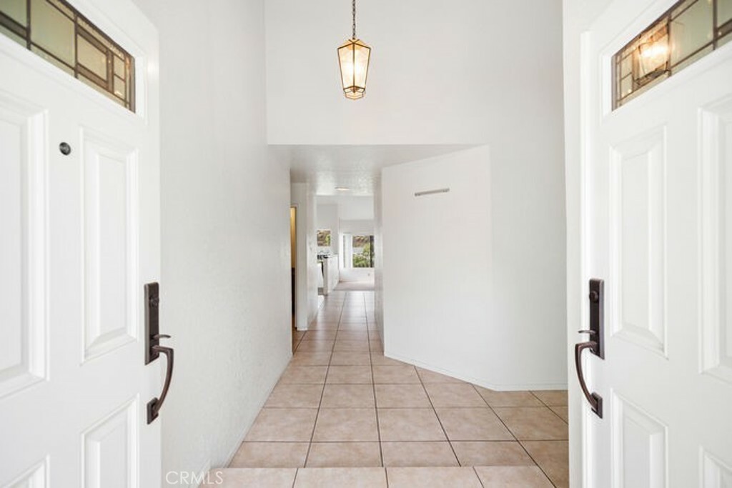 Property Photo: 123 Avenida Mesita 9 CA 92673