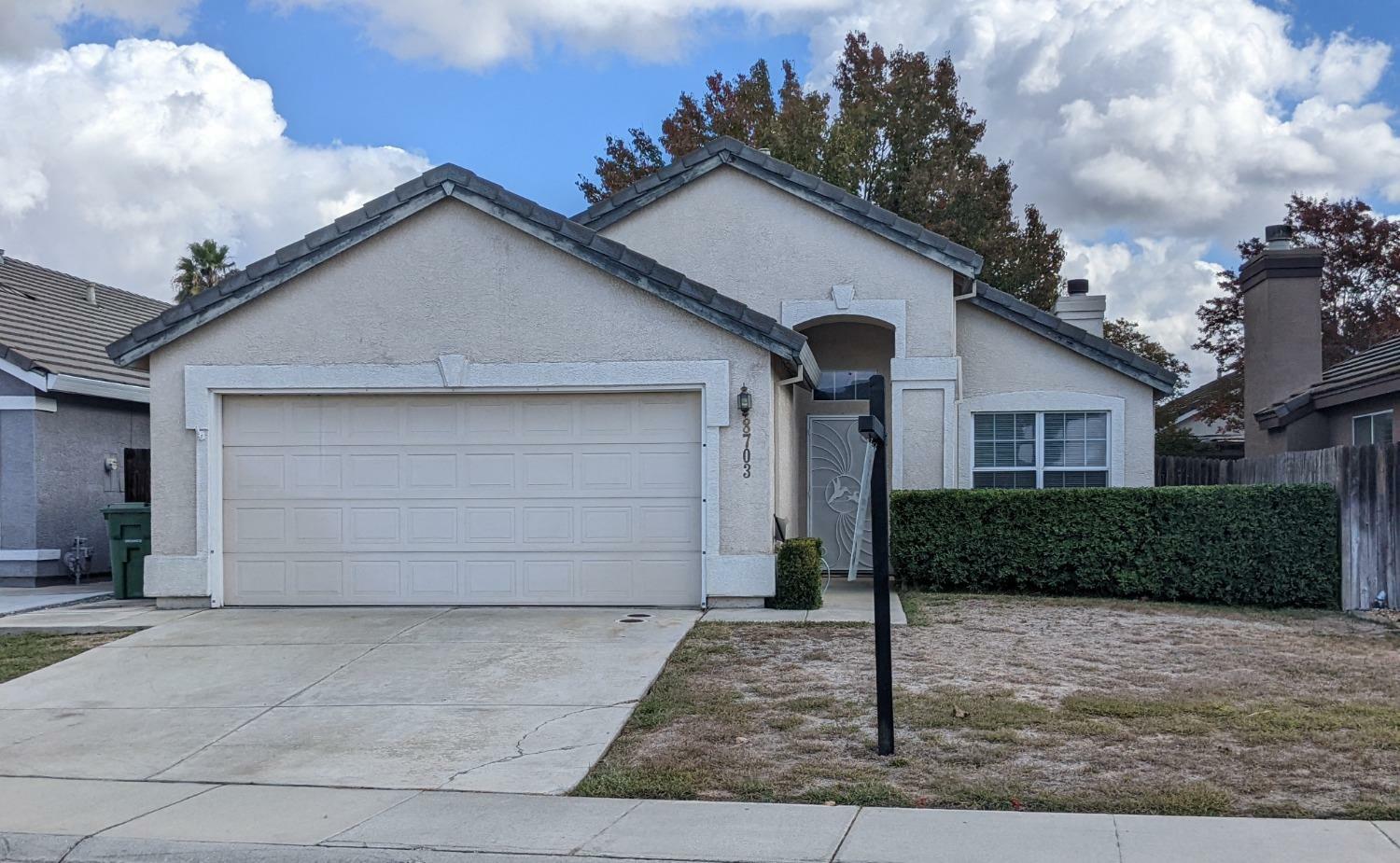 Property Photo:  8703 Aviary Woods Way  CA 95624 