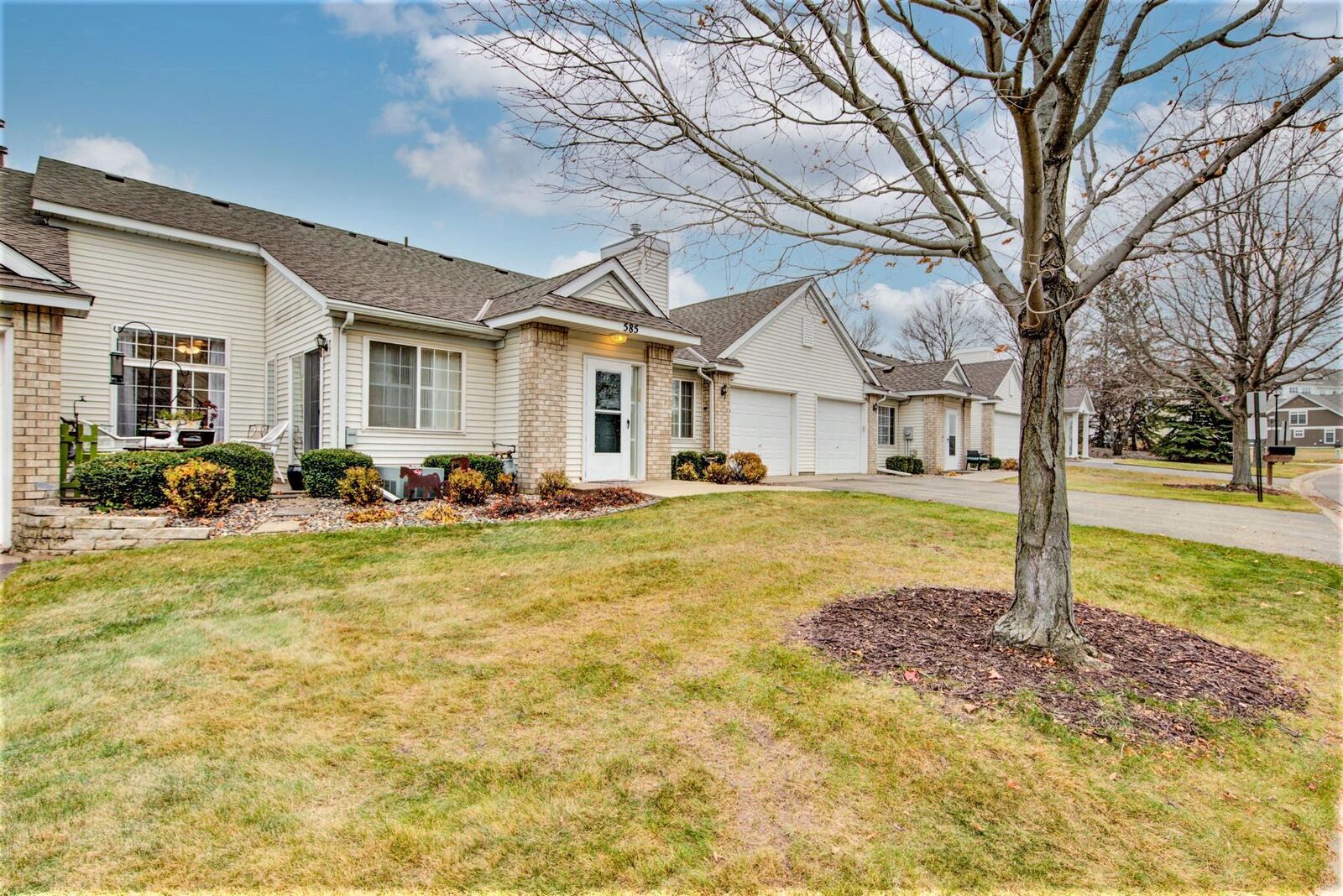 Property Photo: 585 Mission Hills Drive MN 55317