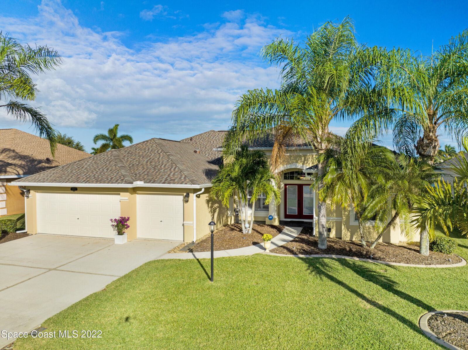 Property Photo: 3972 Chedington Lane FL 32955