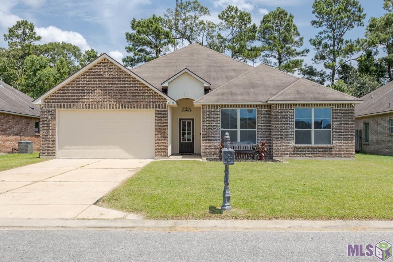 Property Photo:  23426 Conifer Dr  LA 70726 