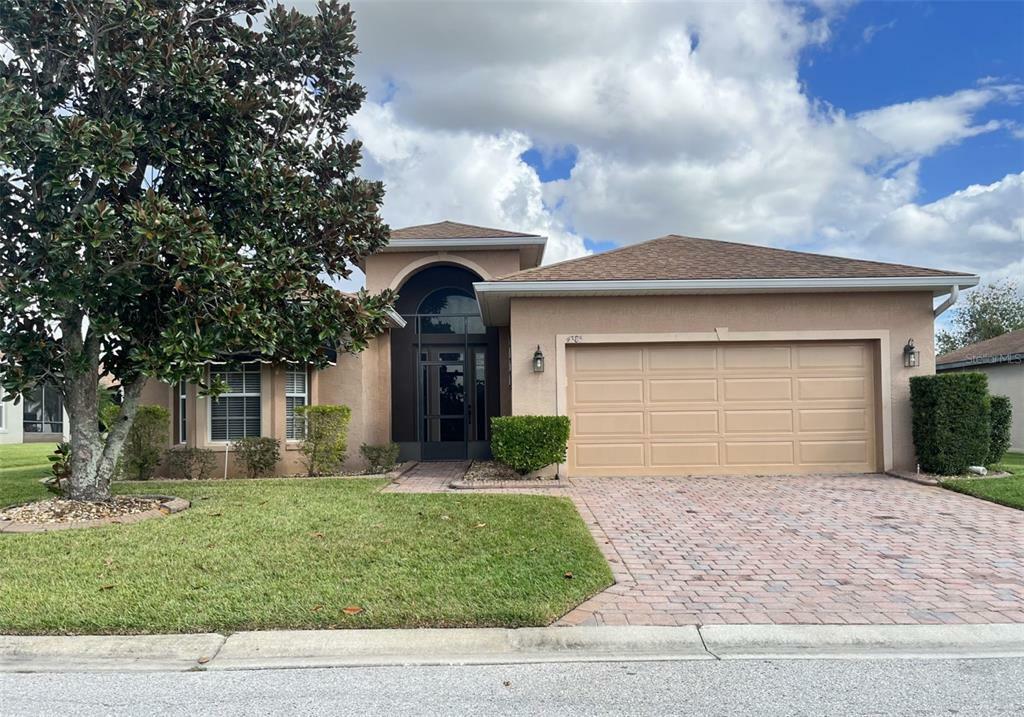 Property Photo: 4585 Turnberry Lane FL 33859