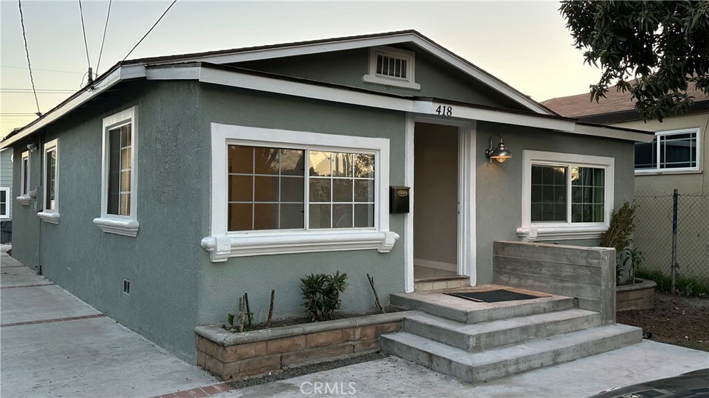 Property Photo:  418 E Central Avenue  CA 92707 