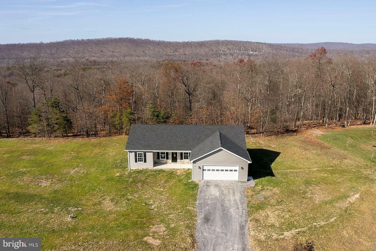 Property Photo:  315 Pasture Lane  WV 26711 