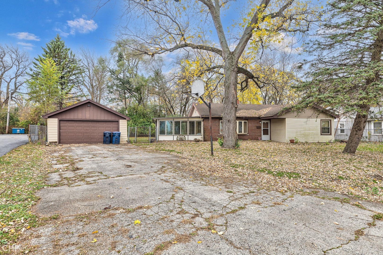 Property Photo: 6431 W Home Avenue IL 60482
