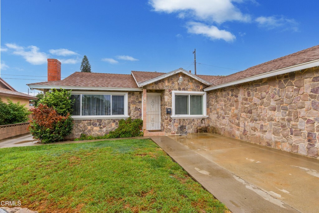 Property Photo:  160 Pamela Lane  CA 93060 