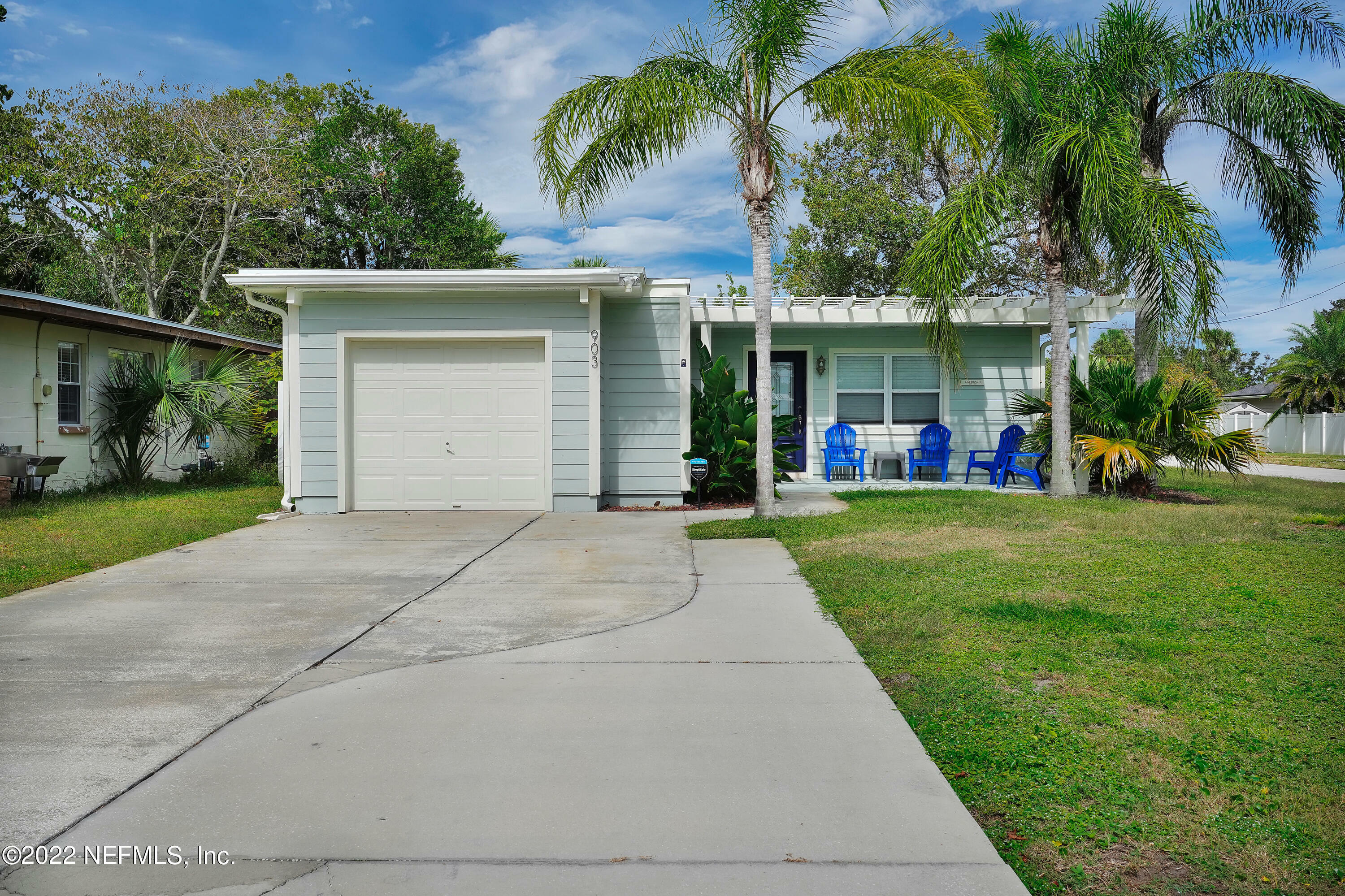 Property Photo:  903 6th Avenue N  FL 32250 