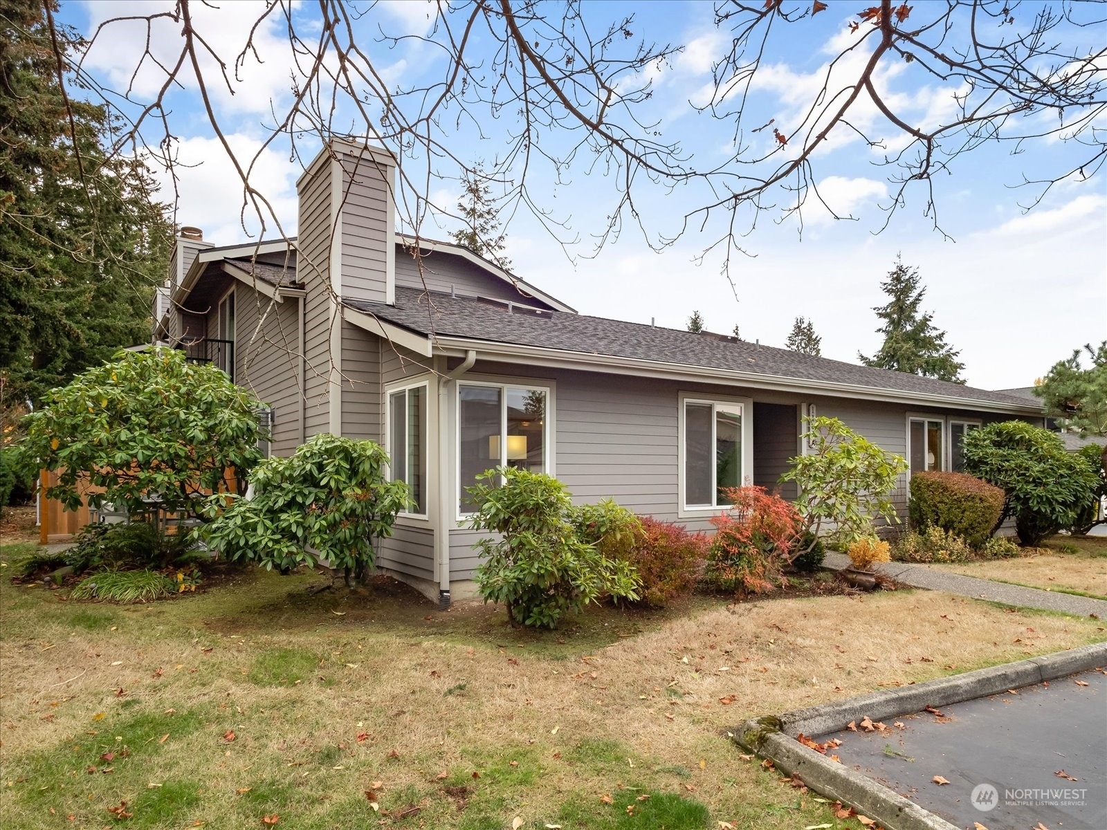 Property Photo:  1109 132nd Street SW A  WA 98204 