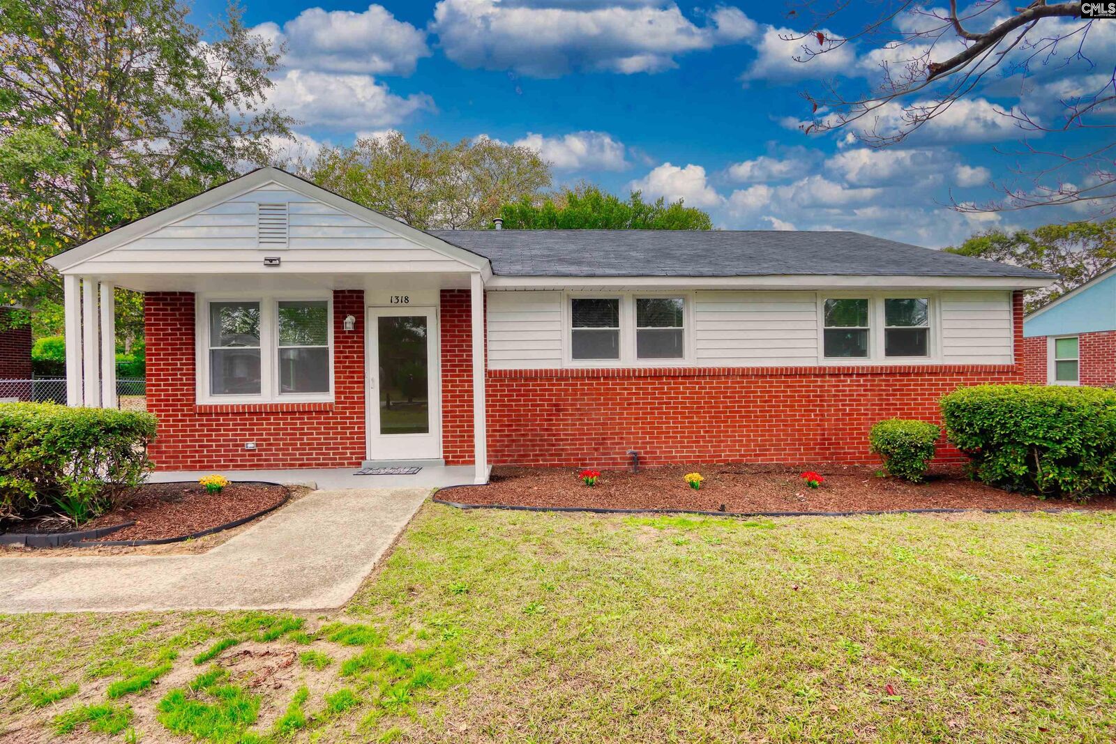 Property Photo:  1318 Ross  SC 29169 
