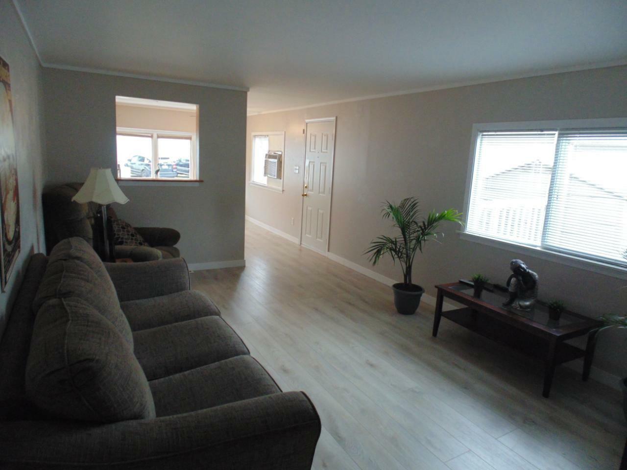 Property Photo:  1545 Columbia Avenue 22  BC V1N1J1 